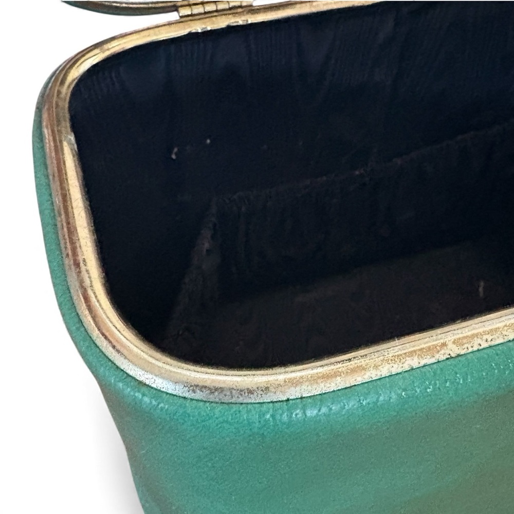 Celebrity NY Cosmetic‎ Overnight Train Suitcase Green, Vintage 1960s - Picture 5 of 9